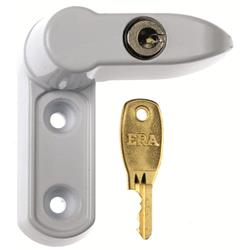 <b>ERA 832 Locking Snaplock</b>