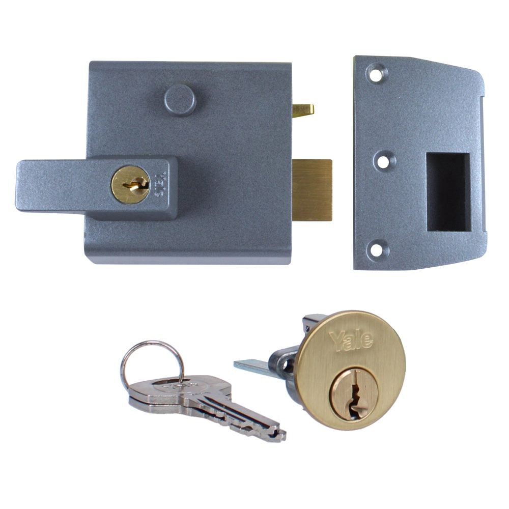 YALE No.1 &amp; No.2 Auto Deadlocking Nightlatch